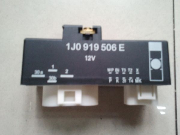 Módulo, Rele Ou Centralina Da Ventoinha Vw Audi 1j0919506e